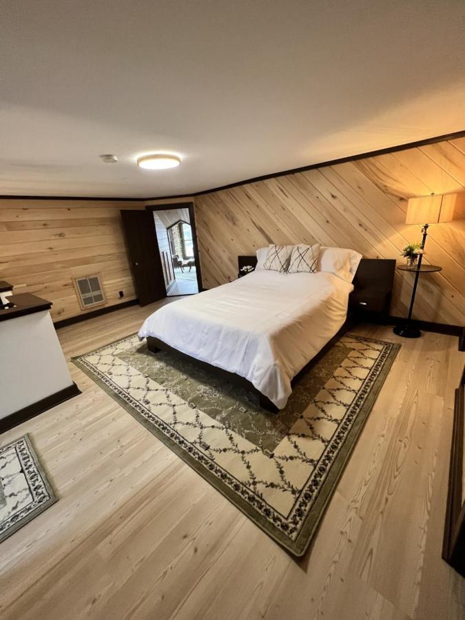 Monterey Inn Екстериор снимка
