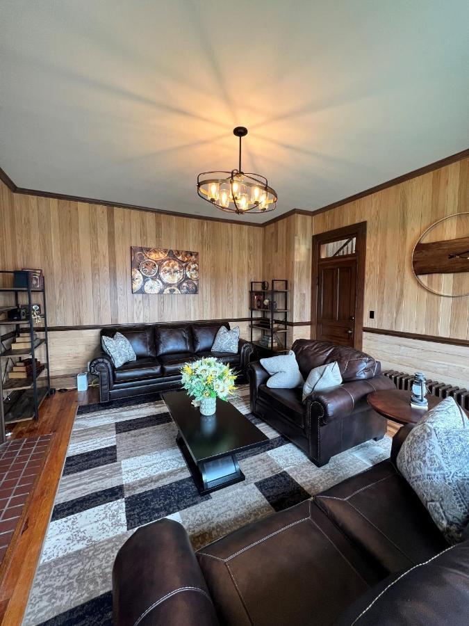 Monterey Inn Екстериор снимка