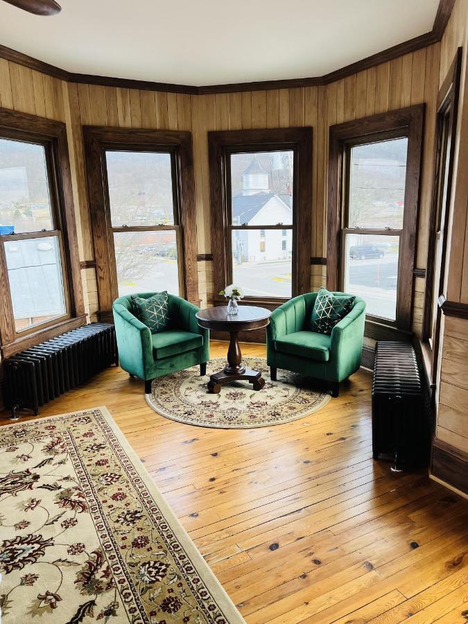Monterey Inn Екстериор снимка